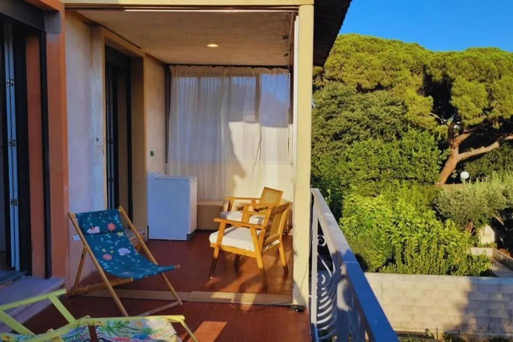 Apartment Haut De Villa 3 Chambres Climatisation, Wifi , Terasse Et Jardin Toulon